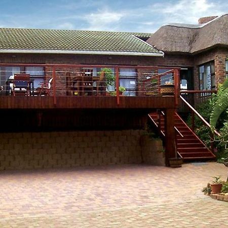 Addo Gateway Lodge โคลเชสเตอร์ ภายนอก รูปภาพ