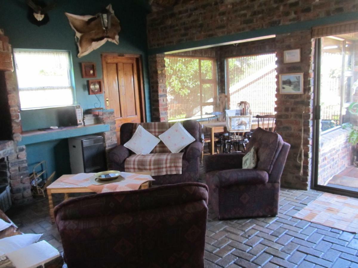 Addo Gateway Lodge โคลเชสเตอร์ ภายนอก รูปภาพ